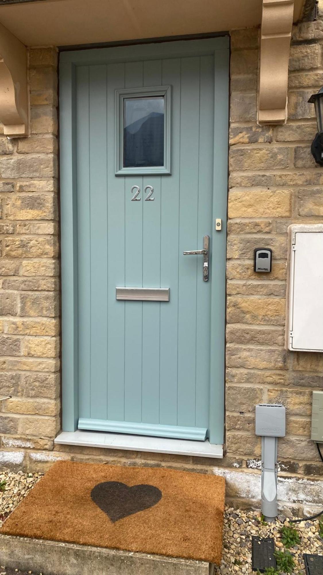Modern Town House In Cotswolds - 3 Double Bedrooms Witney Dış mekan fotoğraf